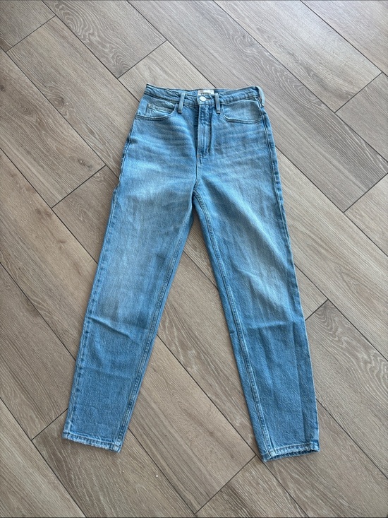 Frame Denim Denim - New Frame Hang and Taper Jeans